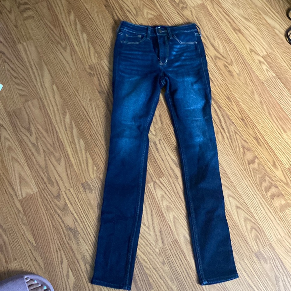 Blue skinny jeans